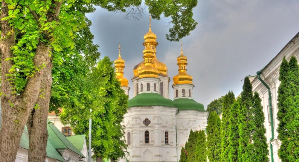 18 липня: церковне свято сьогодні та сувора грошова заборона — що не можна робити з фінансами до заходу сонця, щоб не накликати бідність.